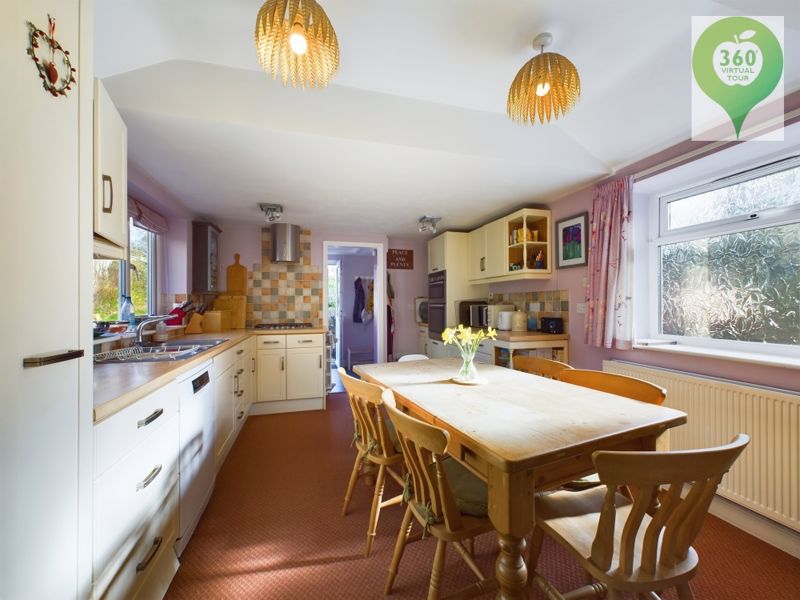 3 bed cottage for sale in Whitehall, South Petherton  - Property Image 3