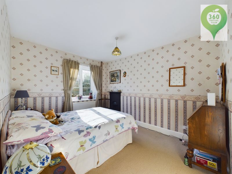 2 bed cottage for sale in High Street, Stoke-Sub-Hamdon  - Property Image 6