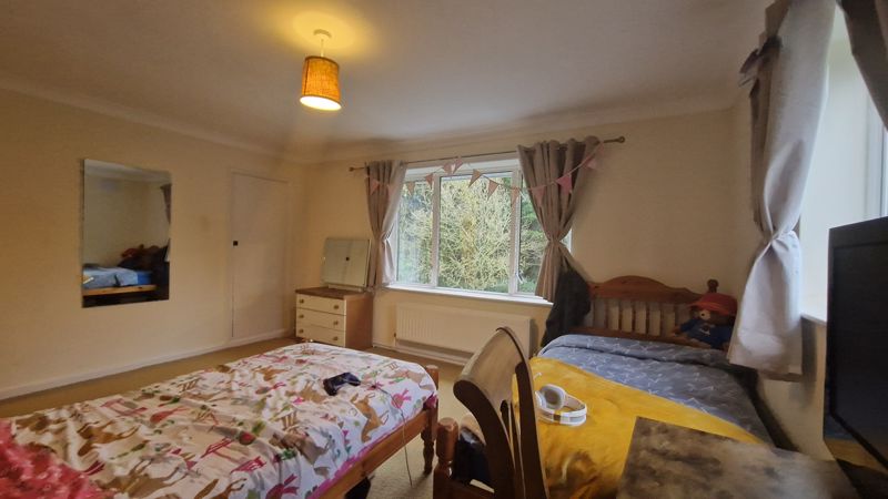 3 bed house for sale in Boozer Pit, Merriott  - Property Image 14