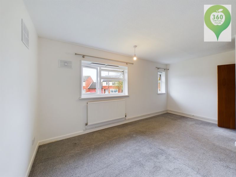 2 bed for sale in Taranto Hill, Yeovil  - Property Image 18