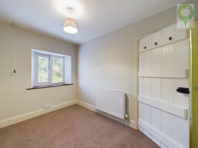 2 bed house for sale in Ham Hill, Stoke-Sub-Hamdon  - Property Image 7