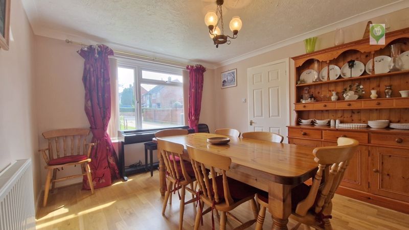 4 bed house for sale in Combe Park, Yeovil  - Property Image 14