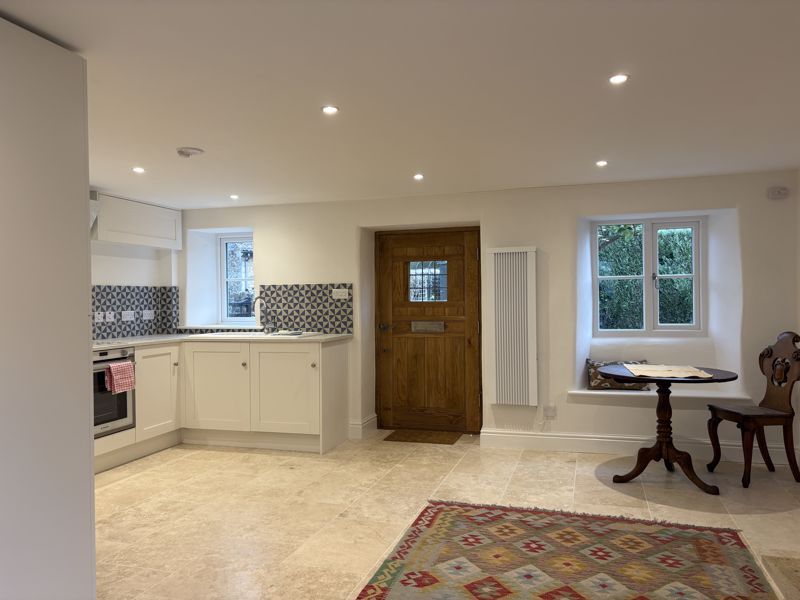 2 bed cottage for sale in Water Street, Barrington  - Property Image 6