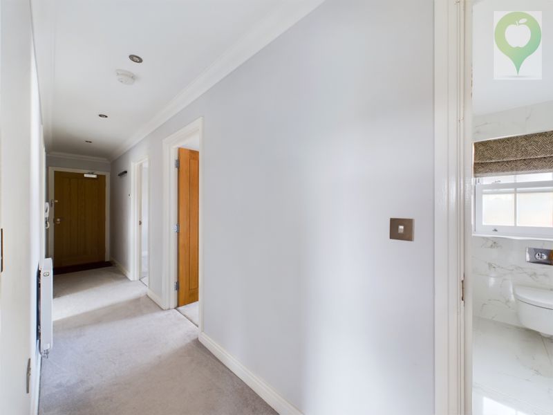 3 bed for sale in Shepherd Court, Yeovil  - Property Image 13