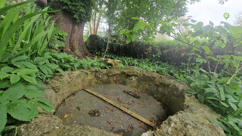 2 bed cottage for sale in Owl Street, East Lambrook 12