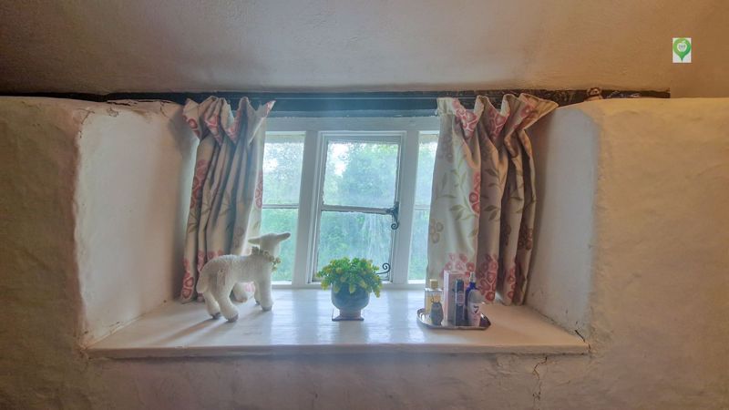 2 bed cottage for sale in Owl Street, East Lambrook 20
