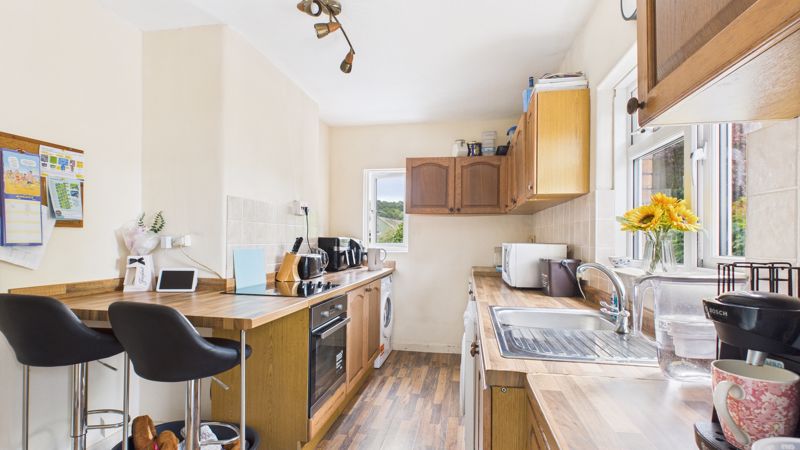3 bed house for sale in New Road, Norton Sub Hamdon  - Property Image 4