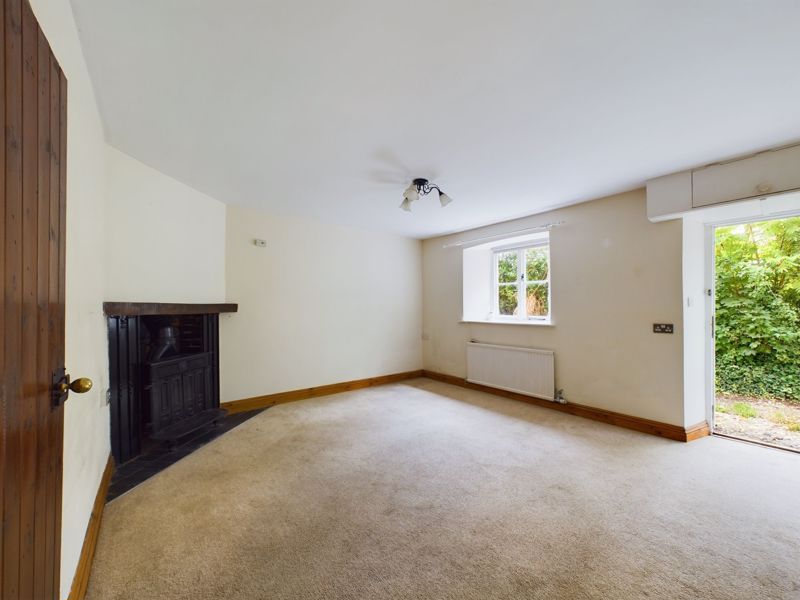 3 bed cottage for sale in Parrett Cottages, Martock  - Property Image 3