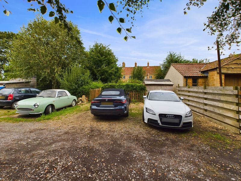 3 bed cottage for sale in Parrett Cottages, Martock  - Property Image 8