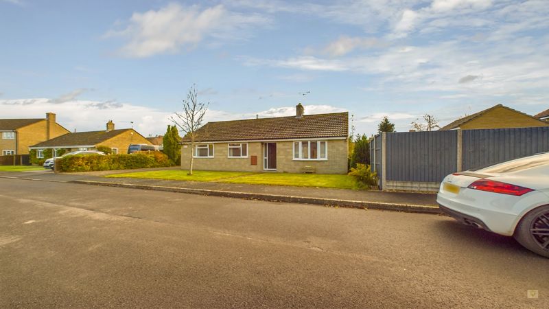 3 bed bungalow for sale in Lyndhurst Grove, Martock  - Property Image 17