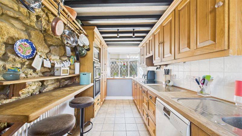 4 bed house for sale in High Street, Stoke-Sub-Hamdon  - Property Image 11