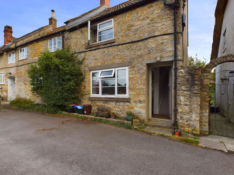 2 bed cottage to rent in Peggys Lane, Haselbury Plucknett  - Property Image 1