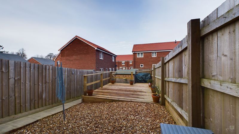 3 bed for sale in Kingfisher Drive, Yeovil  - Property Image 8