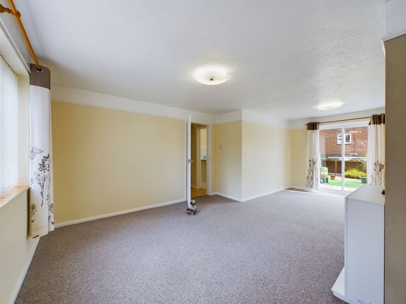 2 bed house for sale in Langmead Place, Crewkerne  - Property Image 4