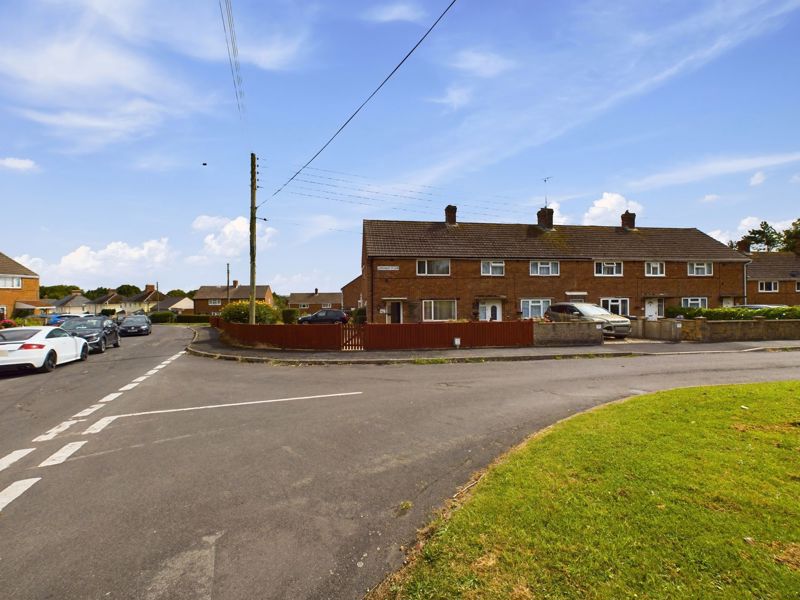 2 bed house for sale in Langmead Place, Crewkerne  - Property Image 8