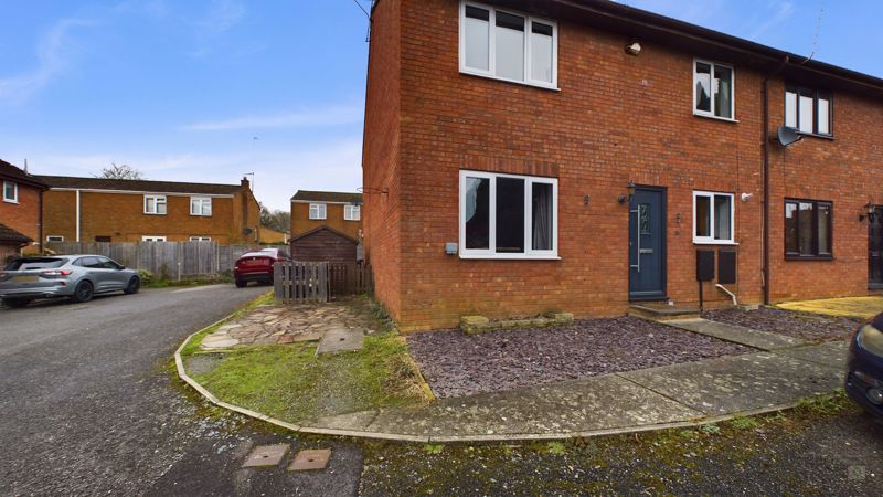 2 bed house for sale in Herblay Close, Yeovil  - Property Image 1