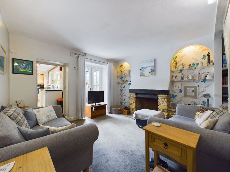 3 bed for sale in Hermitage Street, Crewkerne  - Property Image 3