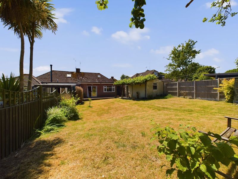 3 bed bungalow for sale in Westbourne Grove, Yeovil  - Property Image 14