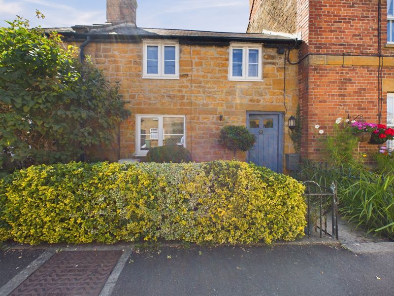 2 bed cottage for sale in North Street, Martock  - Property Image 16