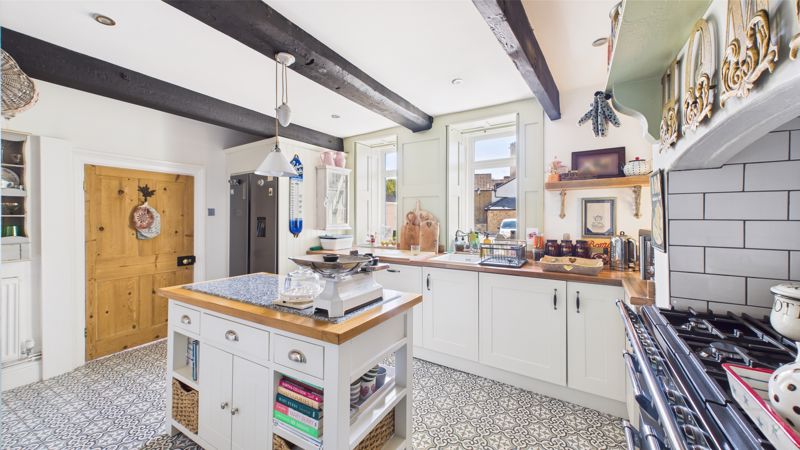 3 bed house for sale in Prigg Lane, South Petherton, TA13