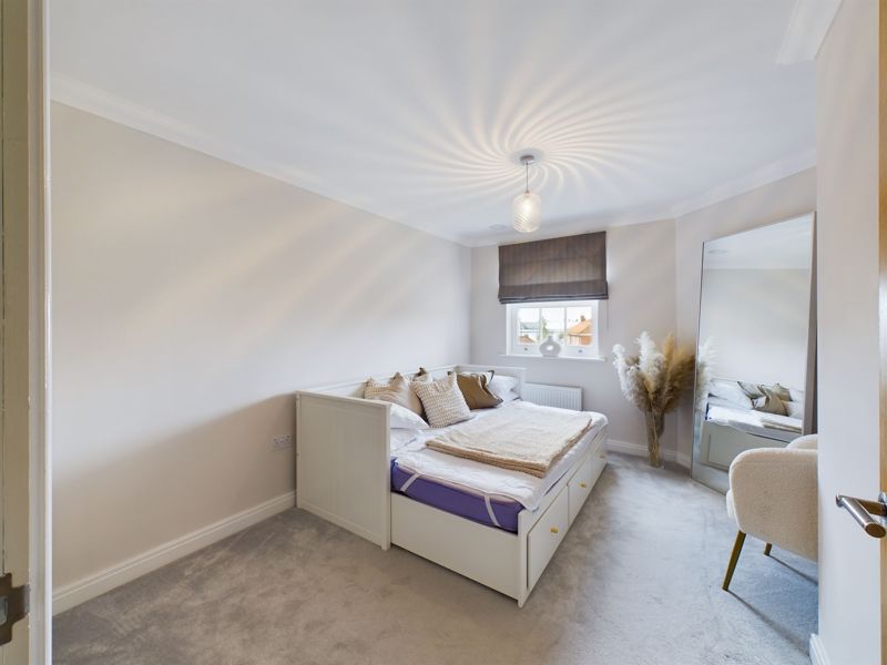 2 bed for sale in Shepherd Court, Yeovil 10