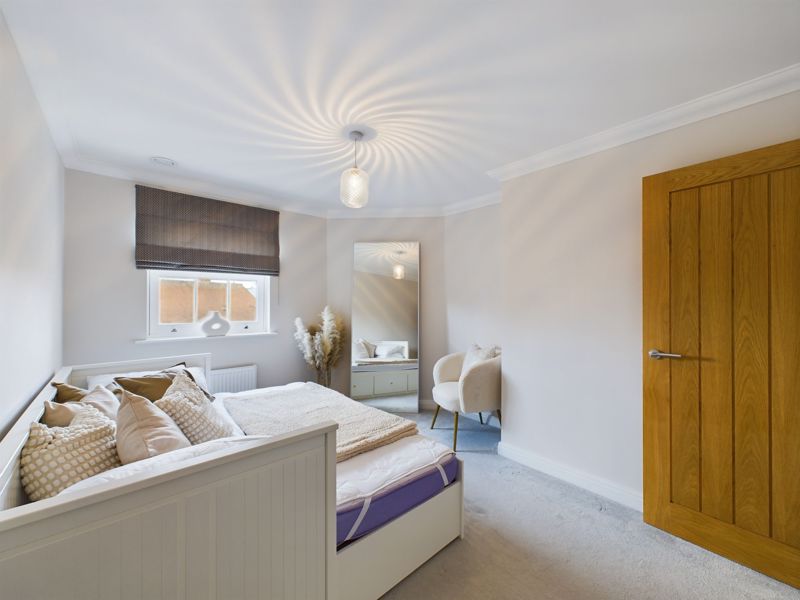 2 bed for sale in Shepherd Court, Yeovil 6