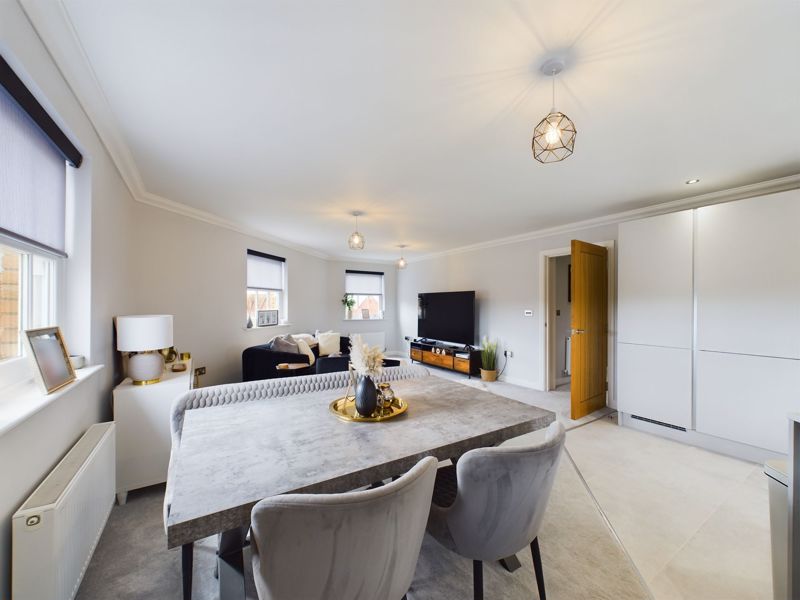 2 bed for sale in Shepherd Court, Yeovil 1