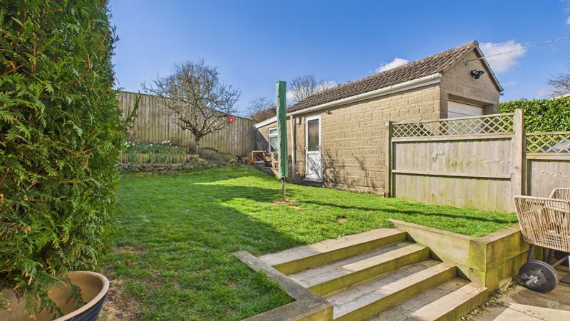 3 bed house for sale in Hill View Close, West Chinnock 6