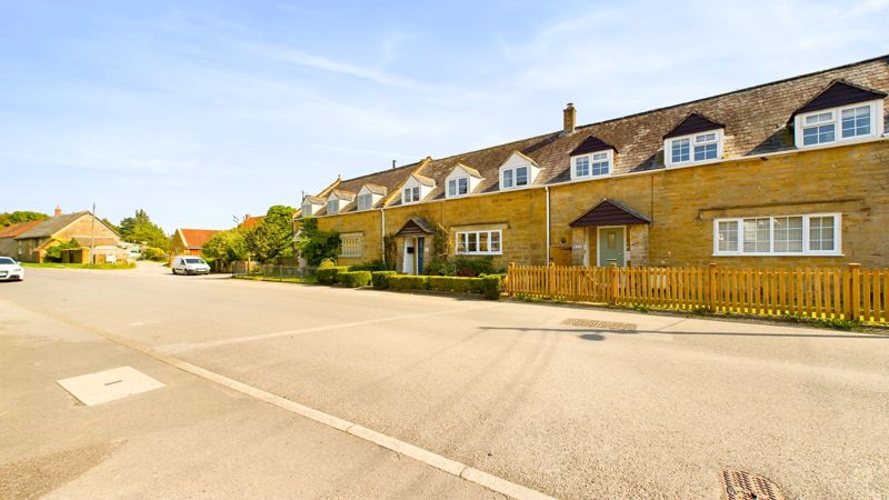 4 bed cottage for sale in Lower Street, Merriott  - Property Image 15