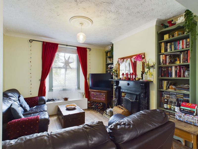 2 bed cottage for sale in Castle Street, Stoke-Sub-Hamdon  - Property Image 2