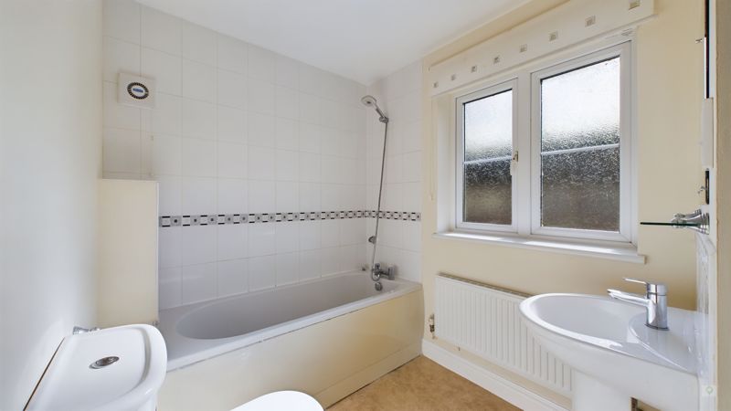 3 bed house for sale in Willow Way, Crewkerne  - Property Image 10