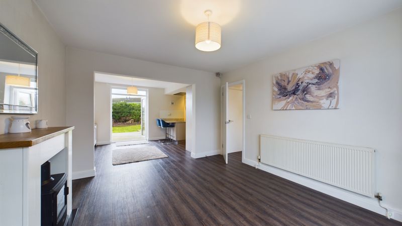 3 bed house for sale in Ilchester Road, Yeovil  - Property Image 3