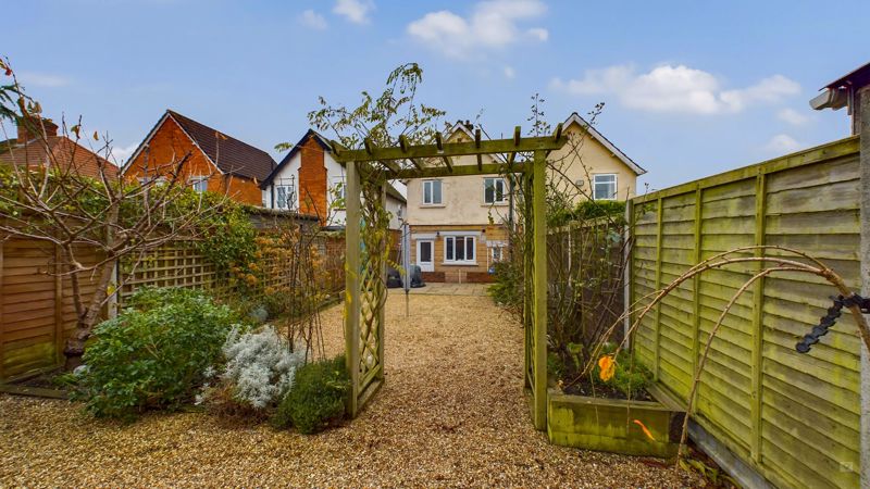 3 bed house for sale in Grass Royal, Yeovil  - Property Image 10