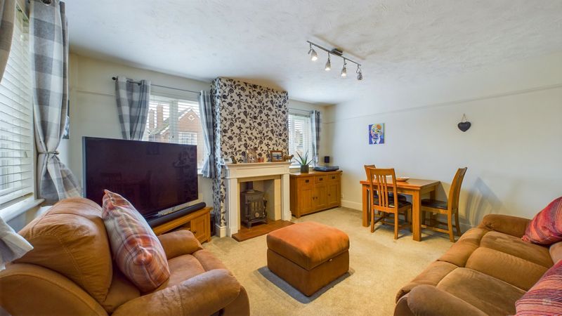 3 bed house for sale in Grass Royal, Yeovil  - Property Image 4