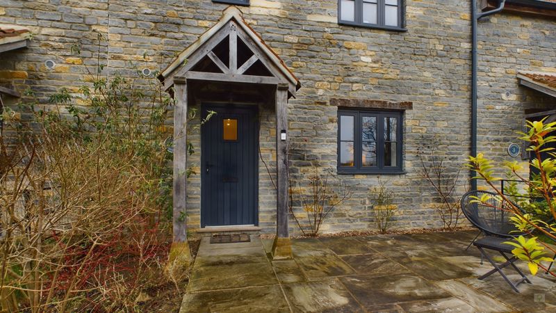 3 bed house to rent in Main Street, Babcary 8