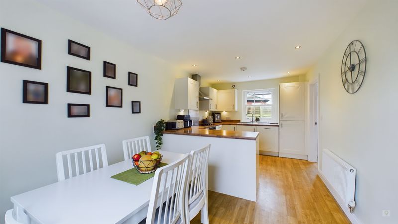 4 bed house for sale in Long Orchard Way, Martock  - Property Image 15