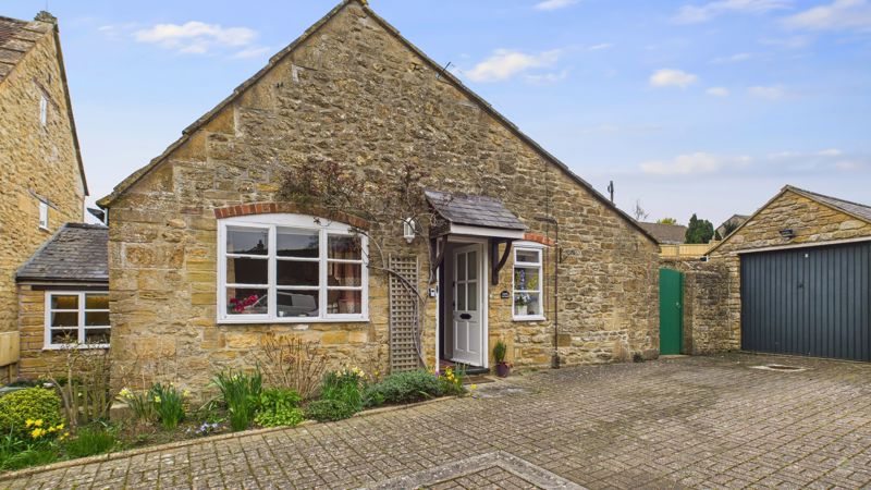 3 bed house for sale in St. Elizabeth's Way, South Petherton 8