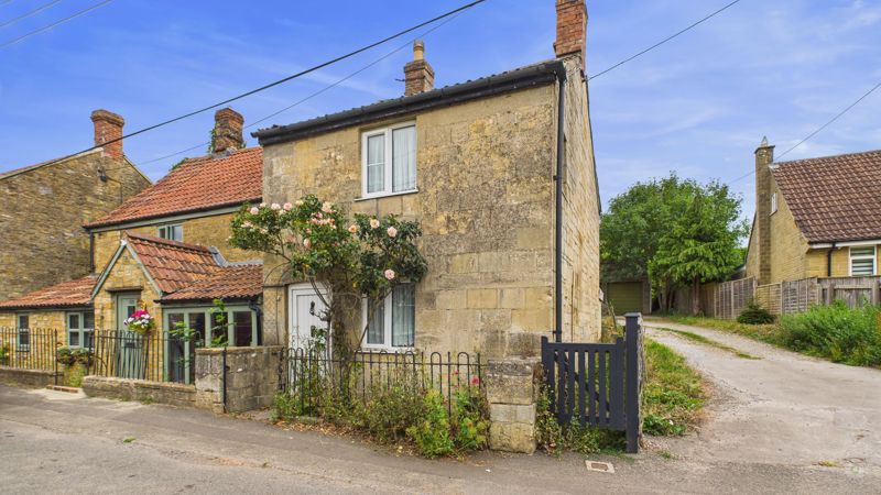 2 bed cottage for sale in Main Street, Ash, TA12