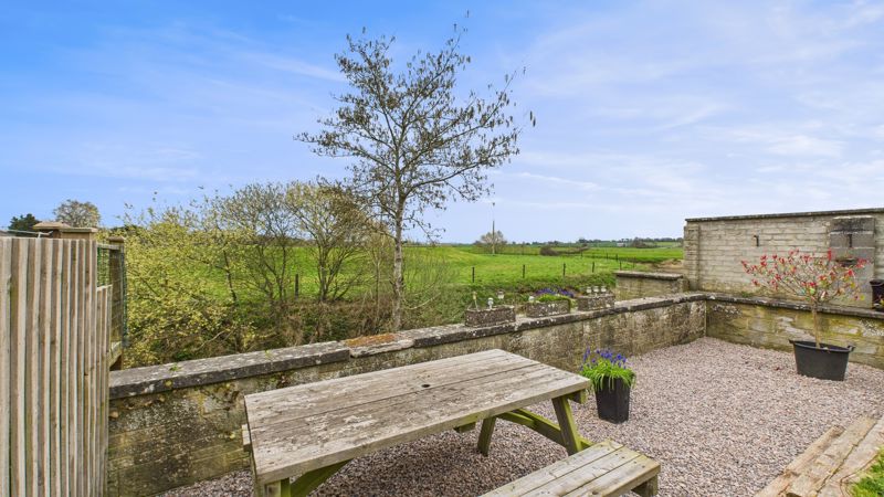 3 bed house for sale in Ivel Gardens, Ilchester 6