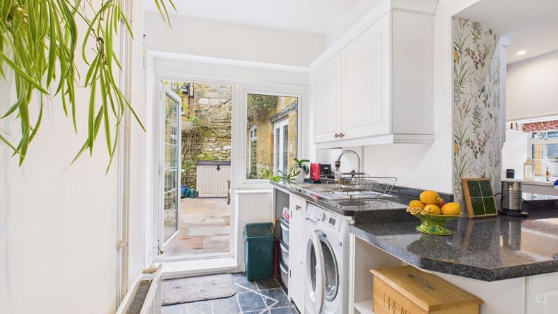 3 bed cottage for sale in North Street, Stoke-Sub-Hamdon  - Property Image 15
