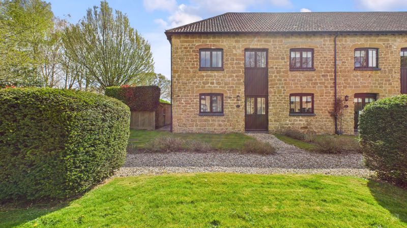 3 bed house for sale in New Cross Court, West Lambrook, TA13
