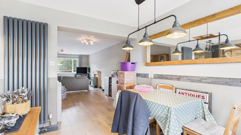 3 bed house to rent in West Street, South Petherton  - Property Image 5