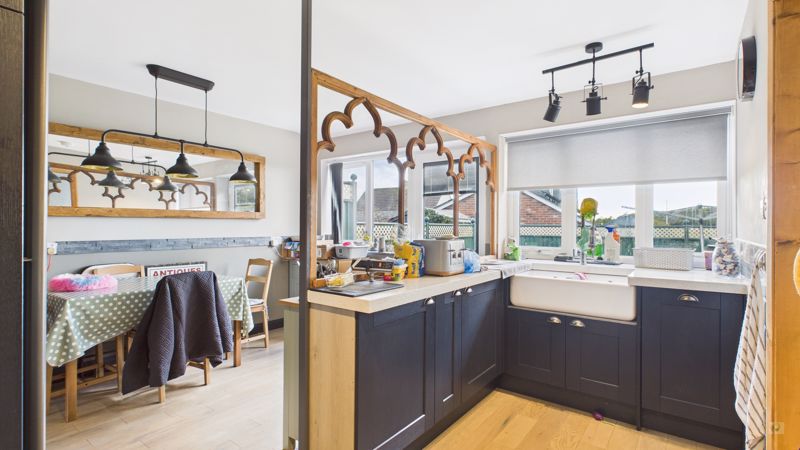 3 bed house to rent in West Street, South Petherton  - Property Image 4