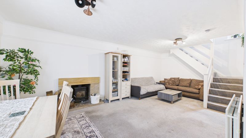 2 bed cottage for sale in Lower Street, Merriott 3