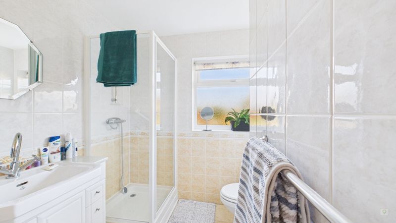 3 bed bungalow for sale in St. Osmund Close, Yetminster 16