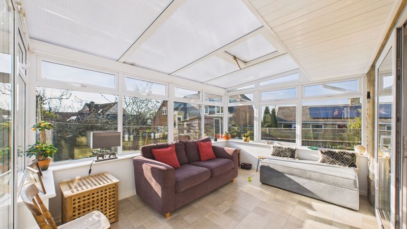 3 bed bungalow for sale in St. Osmund Close, Yetminster 4