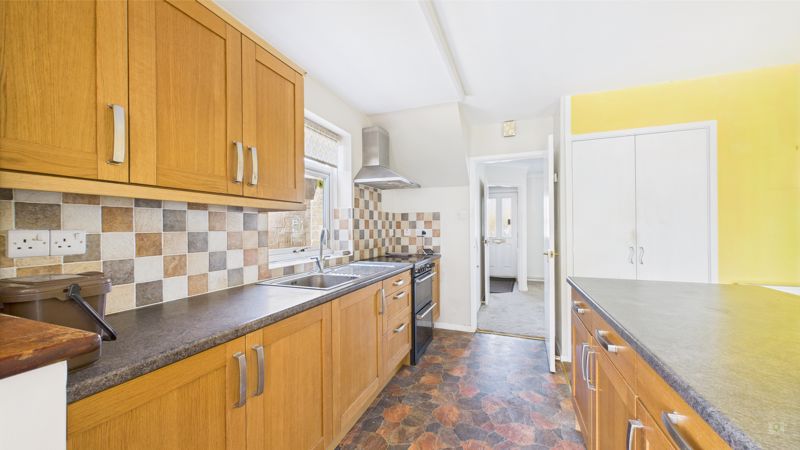 3 bed house for sale in Beech Road, Martock  - Property Image 11