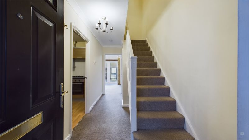 3 bed for sale in Tristram Close, Yeovil  - Property Image 4
