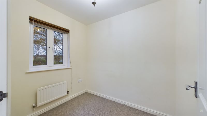 3 bed for sale in Tristram Close, Yeovil 4