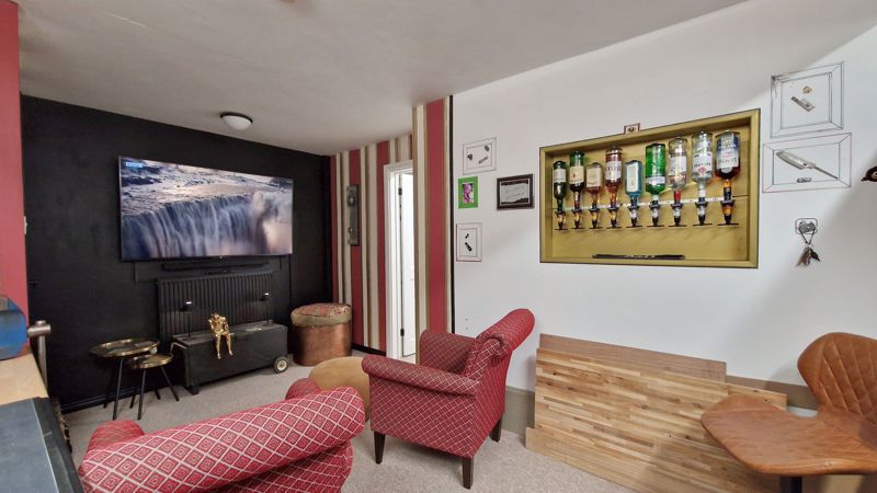 4 bed house to rent in St James's Street, South Petherton  - Property Image 15